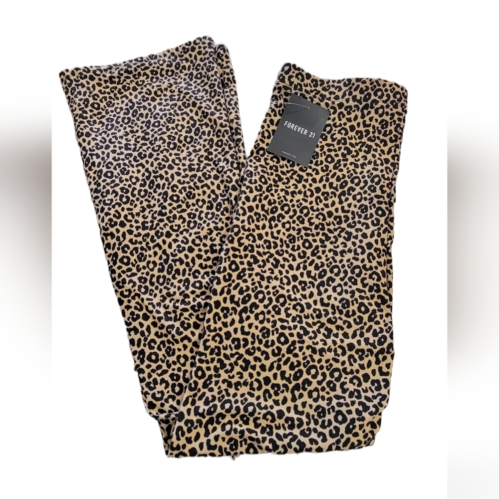 FOREVER 21 Cheetah Leggings